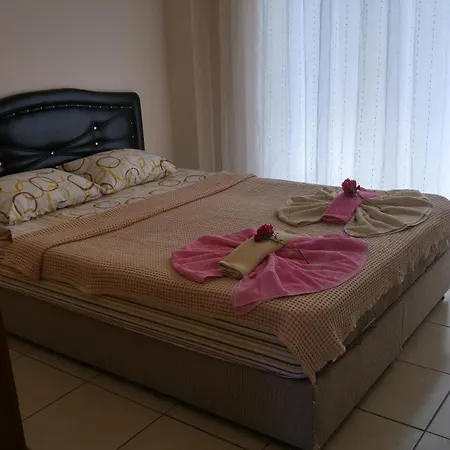 Leylak Apartment